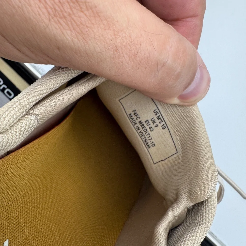 NEW WITHOUT BOX Kizik Oslo Retro Modern Premium Leather Sneaker